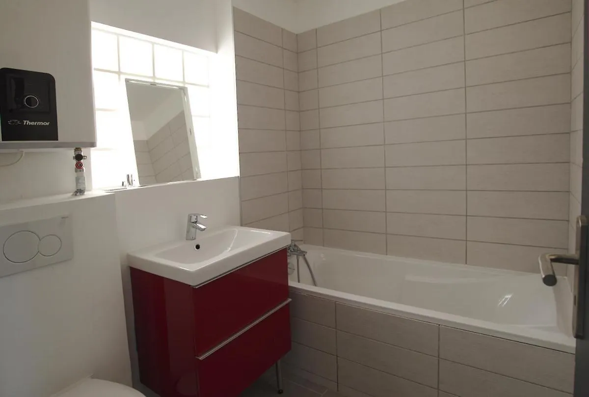 L'Independance Hotel Lyon 0*,  France